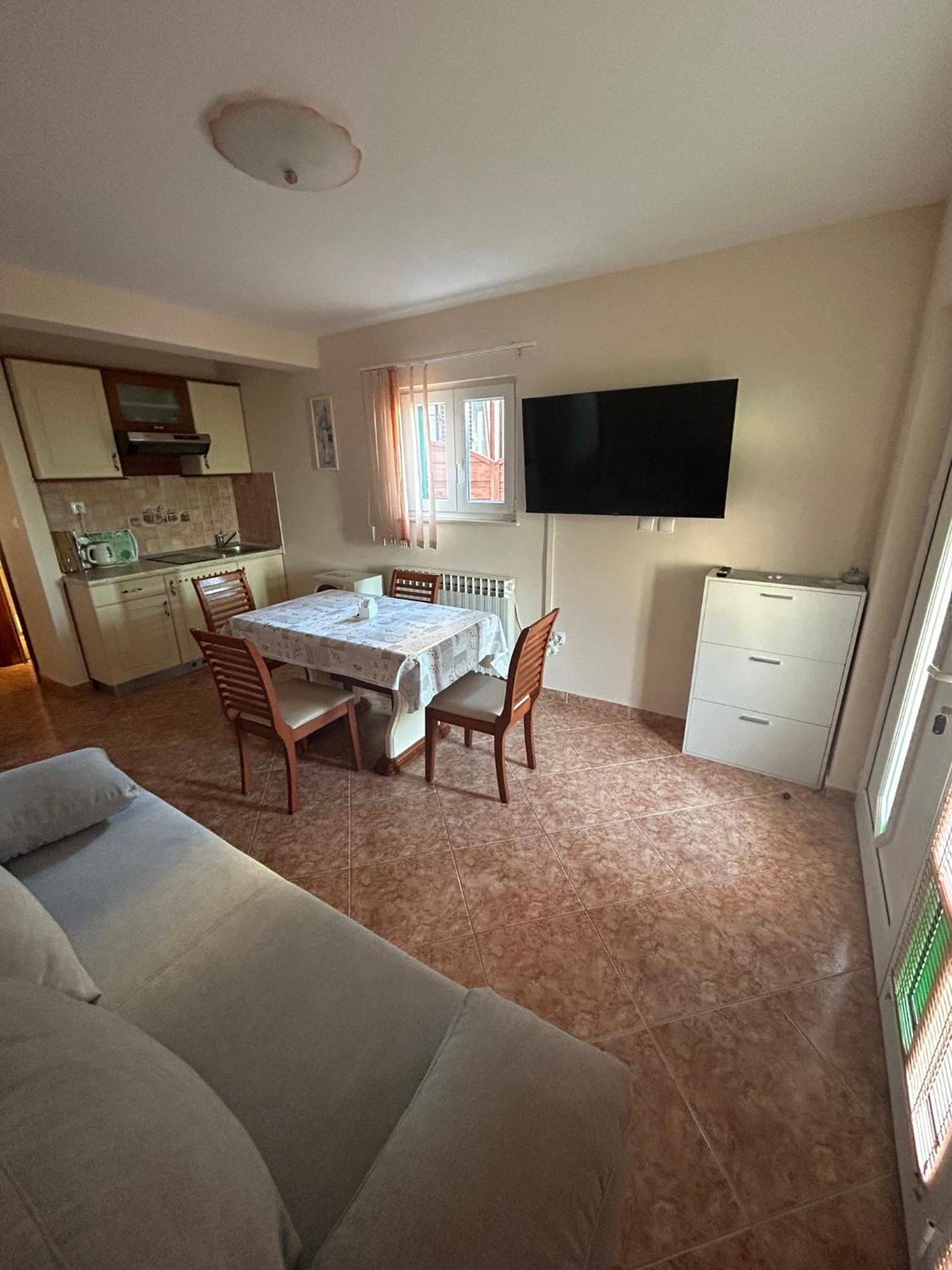 Apartman Strk Sukošan エクステリア 写真