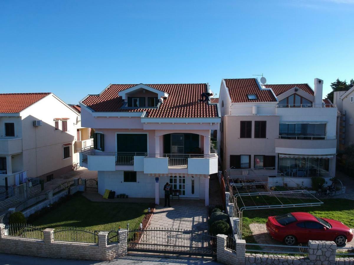 Apartman Strk Sukošan エクステリア 写真